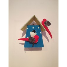 Birdhouse Medium " Red birds " - Tamar Mogendorff Birdhouse Medium " Red birds " - Tamar Mogendorff